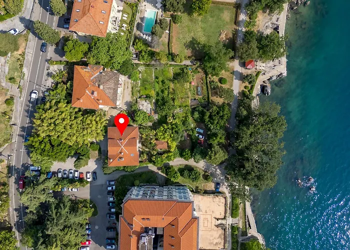 Palm And Palmino Garden Near Lungo Mare By Irundo Lovran