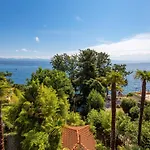 Palm And Palmino Garden Near Lungo Mare By Irundo Apartament