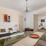 Palm And Palmino Garden Near Lungo Mare By Irundo Apartament Lovran