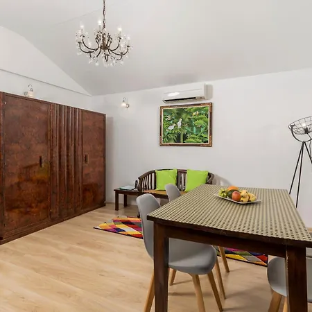 Apartament Palm And Palmino Garden Near Lungo Mare By Irundo Lovran
